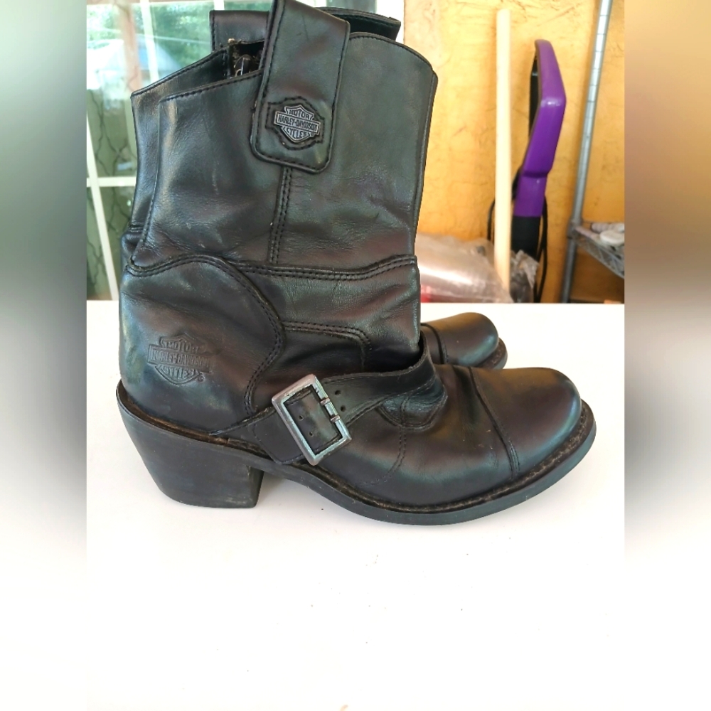🌺🌼 Harley-Davidson Women's Black Leather Boots.... Name your price
